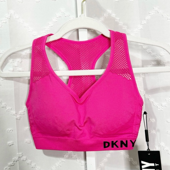 👀 439. DKNY Women's Performance Classic Seamless Support Yoga Running Bra NWT - Picture 1 of 9